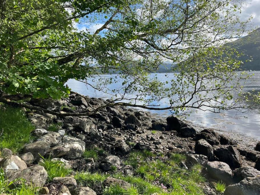 Waterside 3 Bed Cottage, Hot Tub, Sauna, Pvt Beach Arrochar Eksteriør billede